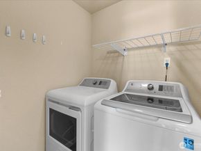 9815 Holly Drive A305, Everett WA 98204