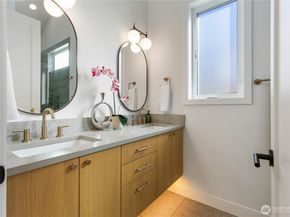 10039 13th Avenue NW, Seattle WA 98177