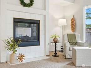 8913 1st Place SE, Lake Stevens WA 98258