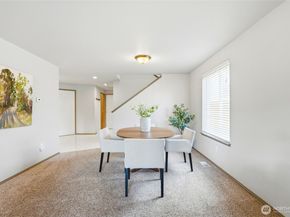 8913 1st Place SE, Lake Stevens WA 98258