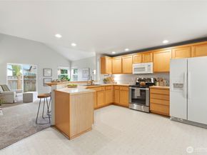 8913 1st Place SE, Lake Stevens WA 98258