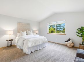 8913 1st Place SE, Lake Stevens WA 98258