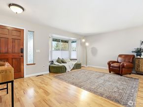 1705 90th Drive SE, Lake Stevens WA 98258