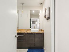 737 Olive Way 2301, Seattle WA 98101