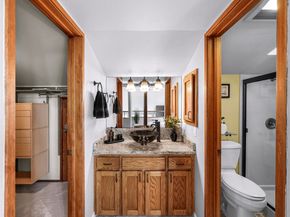 11230 NE 68th Street C, Kirkland WA 98033