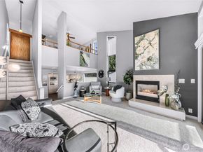 11230 NE 68th Street C, Kirkland WA 98033