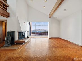 17040 Agate Street NE, Bainbridge Island WA 98110
