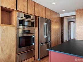 17040 Agate Street NE, Bainbridge Island WA 98110