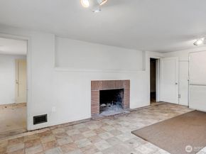 3002 NW 70th Street, Seattle WA 98117