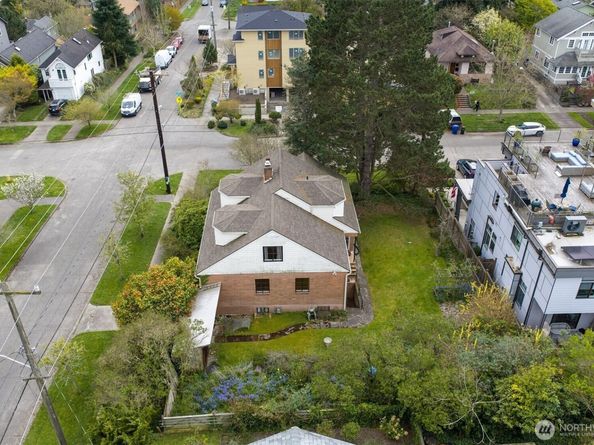 3002 NW 70th Street, Seattle WA 98117