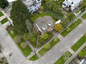 3002 NW 70th Street, Seattle WA 98117