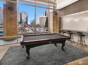 10610 NE 9th Place 1206, Bellevue WA 98004