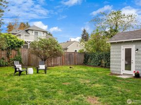 6044 25th Avenue NE, Seattle WA 98115