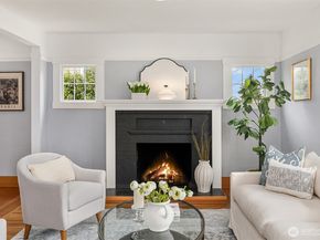 6044 25th Avenue NE, Seattle WA 98115