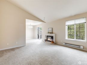 10619 SE 261st Place E304, Kent WA 98030