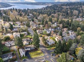 6205 NE 196th Street, Kenmore WA 98028