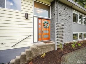 6205 NE 196th Street, Kenmore WA 98028