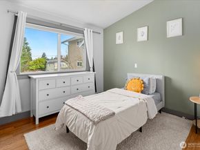 6205 NE 196th Street, Kenmore WA 98028