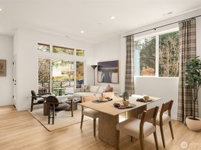 16003 SE 31st Lane, Bellevue WA 98008
