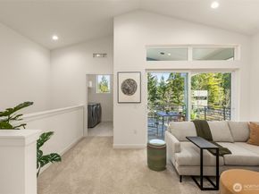 16003 SE 31st Lane, Bellevue WA 98008