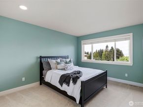 11560 NE Skyward Loop, Kingston WA 98346