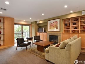 2901 NE Blakeley Street 104, Seattle WA 98105