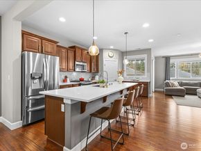 20048 94th Drive NE, Bothell WA 98011