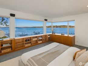 3903 48th Avenue S, Seattle WA 98118