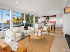 3903 48th Avenue S, Seattle WA 98118