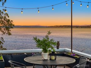 3903 48th Avenue S, Seattle WA 98118