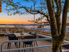 3903 48th Avenue S, Seattle WA 98118