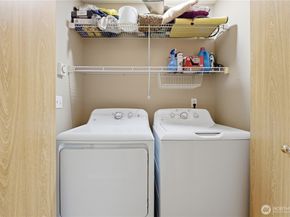 1101 37th Street SE 401, Auburn WA 98002