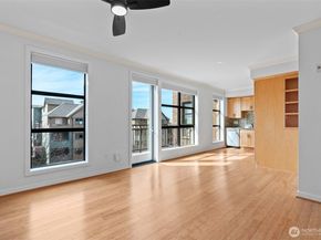 4116 California Avenue SW 401, Seattle WA 98116