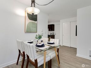 3045 20th Avenue W 102, Seattle WA 98199