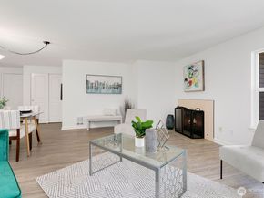 3045 20th Avenue W 102, Seattle WA 98199