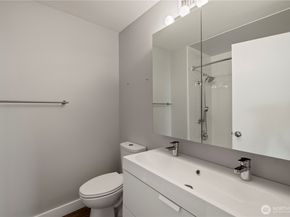 9500 Rainier Avenue S 612, Seattle WA 98118