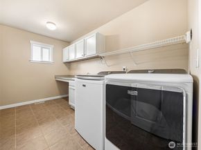 33921 12th Place SW, Federal Way WA 98023