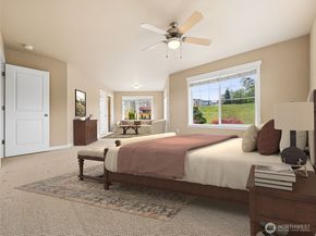 33921 12th Place SW, Federal Way WA 98023