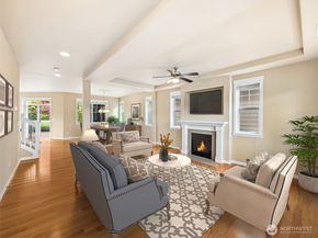 33921 12th Place SW, Federal Way WA 98023
