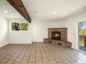 14236 95th Avenue NE, Kirkland WA 98034