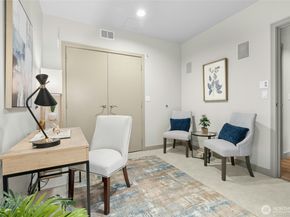 10650 NE 9th Place 2025, Bellevue WA 98004