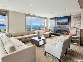 2607 Western Avenue 552, Seattle WA 98121