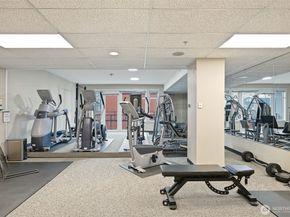 2607 Western Avenue 552, Seattle WA 98121