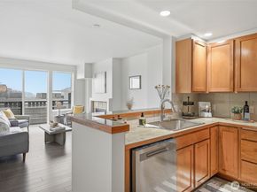 2607 Western Avenue 552, Seattle WA 98121