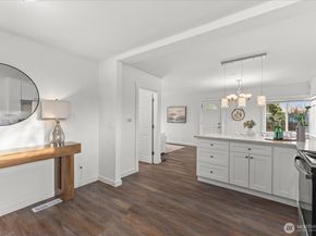 5920 S 118th St, Seattle WA 98178