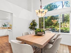 11016 166th Place NE, Redmond WA 98052