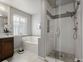 18705 101st Avenue NE 3, Bothell WA 98011