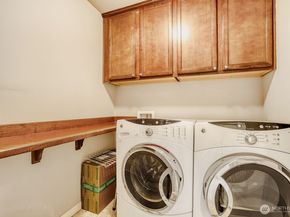 18705 101st Avenue NE 3, Bothell WA 98011