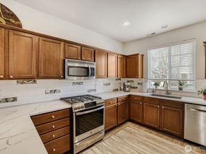 18705 101st Avenue NE 3, Bothell WA 98011