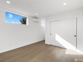 518 N 102nd Street, Seattle WA 98133